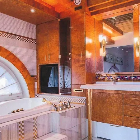 The Savoy Tower-interlaken אינטרלאקן